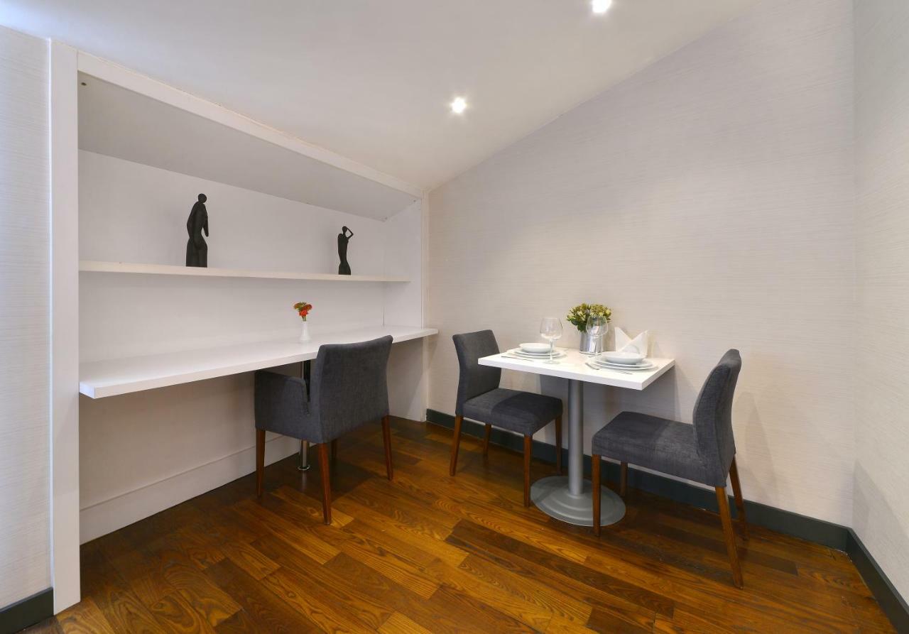Nish & 3* Provincia di Istanbul